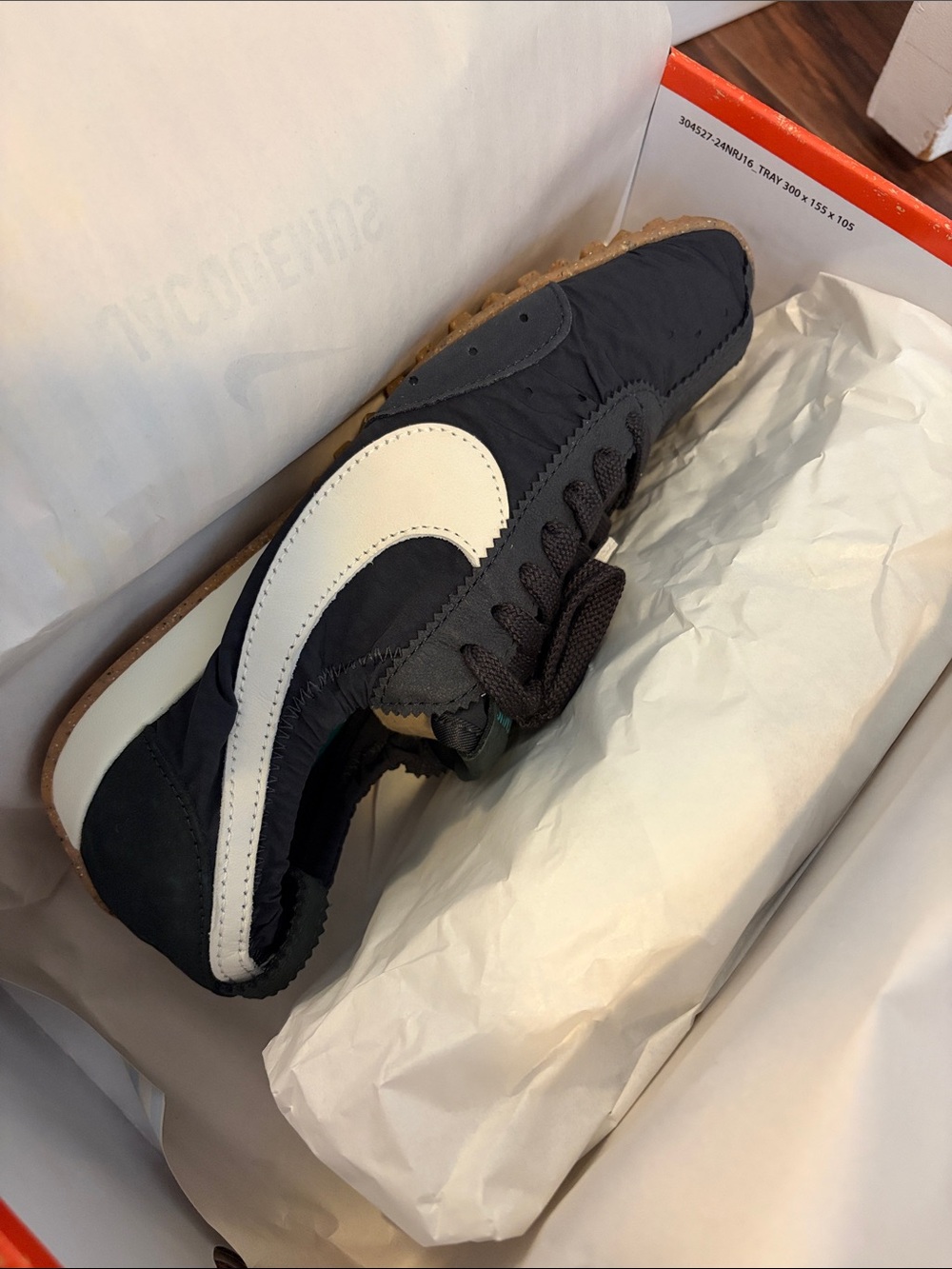 Nike Jacquemus Moon Shoe Size 7